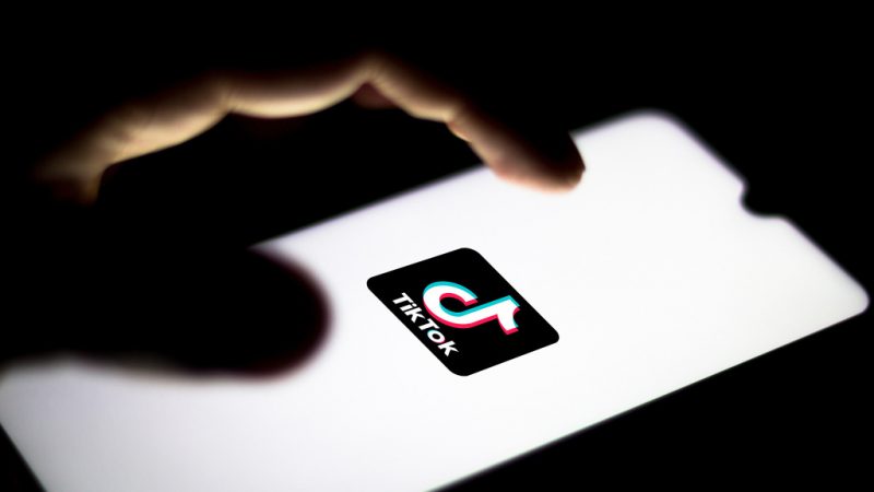 TikTok: Accounts of all people under the age of 16 are private
