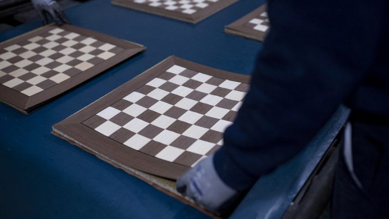 The Lady’s Game: Royal series by a Spanish chess maker