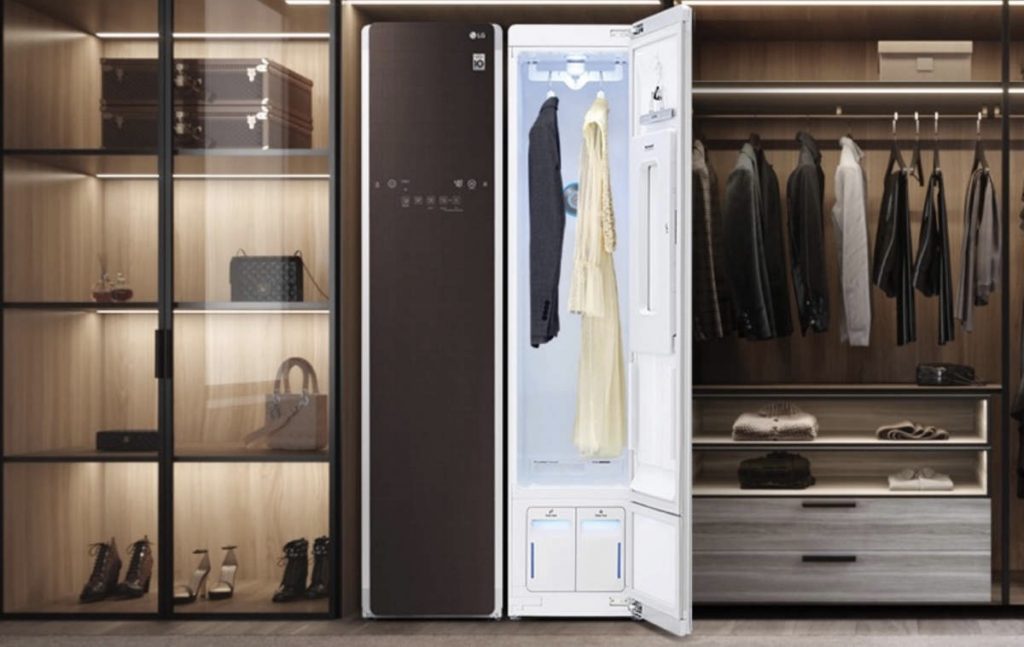 Mother's Day 2021, Give Wardrobe Ultra Technology - LG Styler - Image Credits: LG 