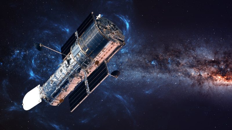 How NASA Scientists Reboot Hubble’s Payload Computer Using Hard Backup