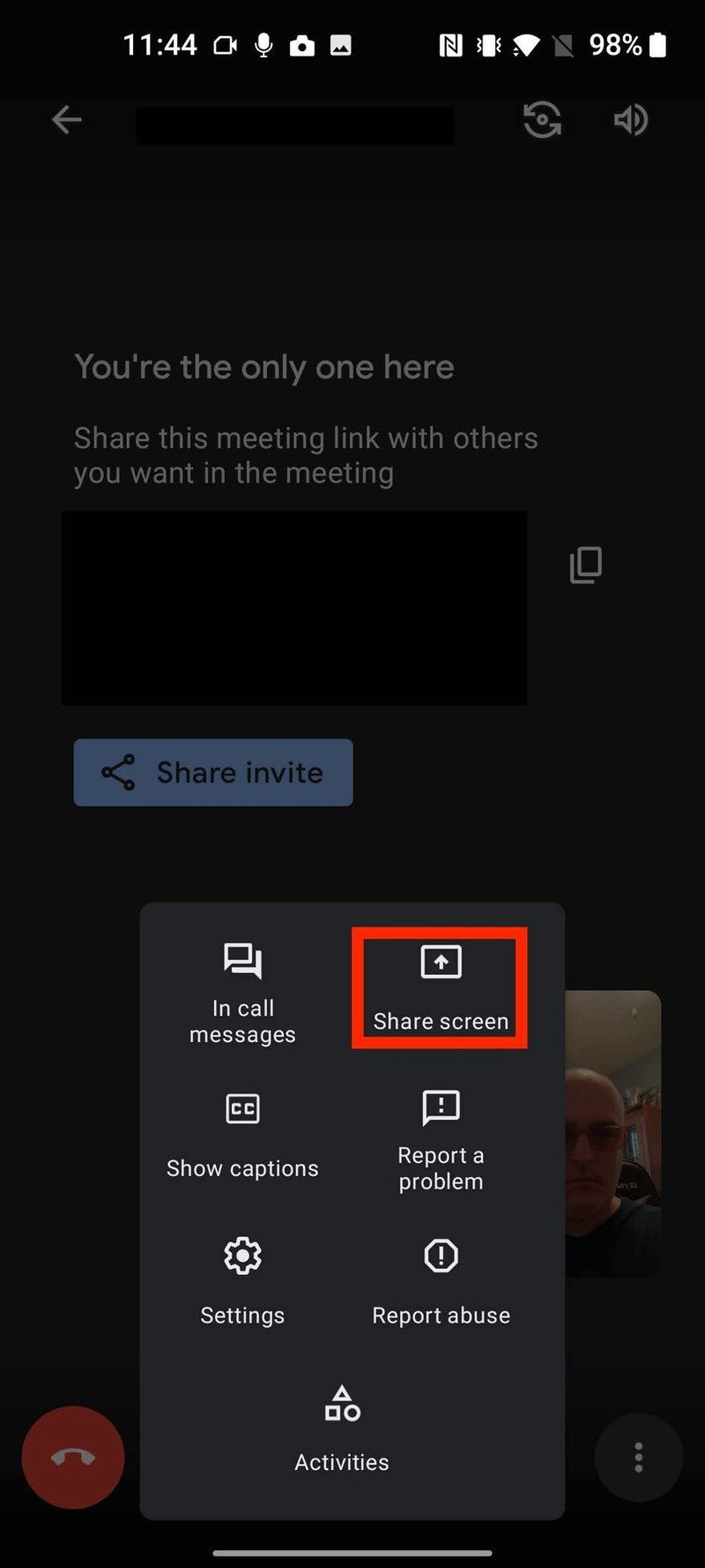 How to share the screen of Google Meet Mobile 2