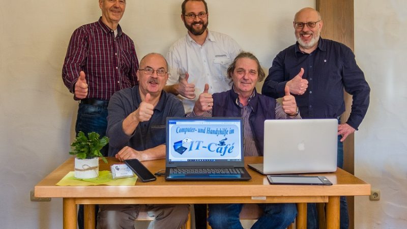 Computer and mobile help at the IT café begins again in Betzdorf