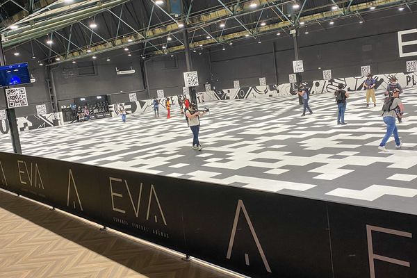 An image of a virtual reality arena at the Beauchamp EVA space in Val d'Oise.
