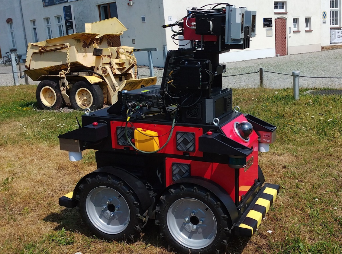 Use of underground robots for geo-monitoring
