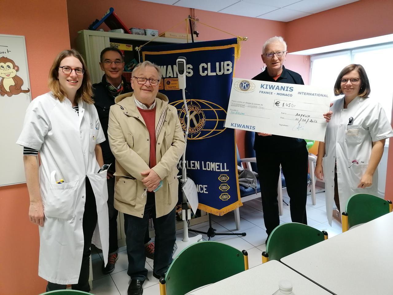 Bayeux: Kiwanis contributes to the purchase of intravenous lighting device for children in the hospital