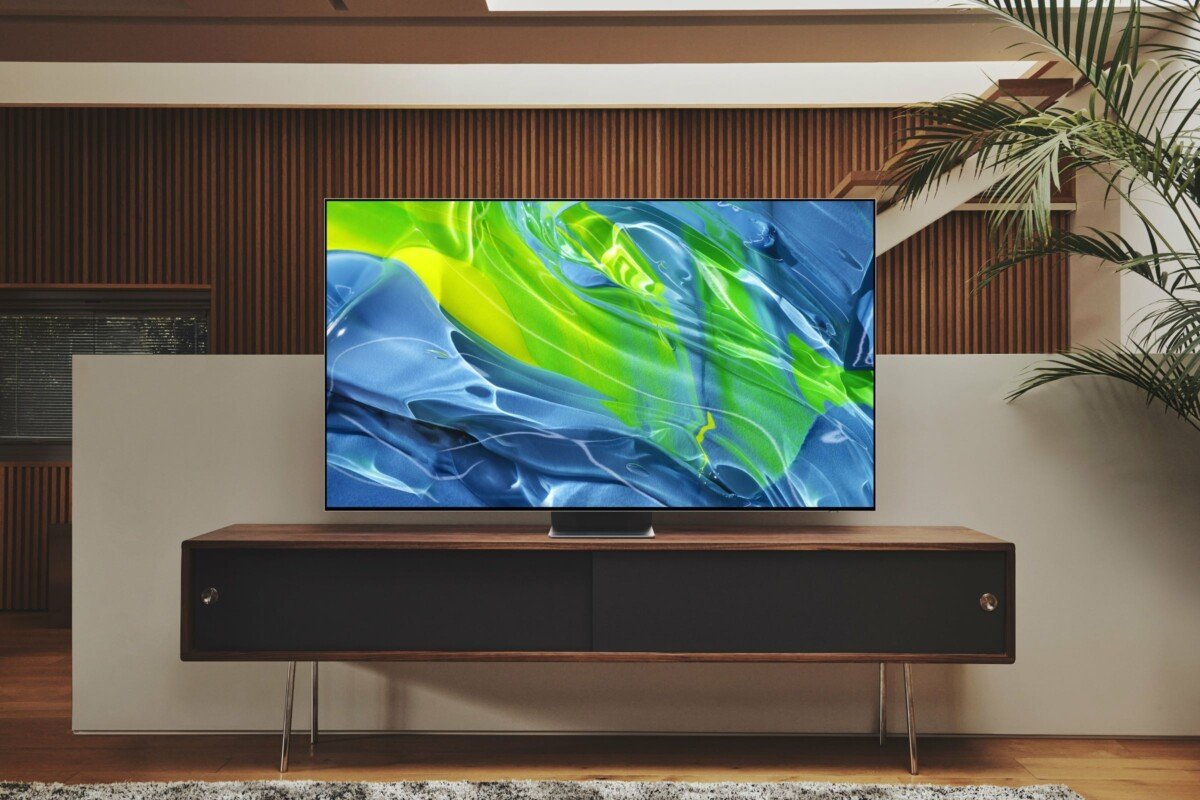 Samsung finally launched OLED TVs under its own brand