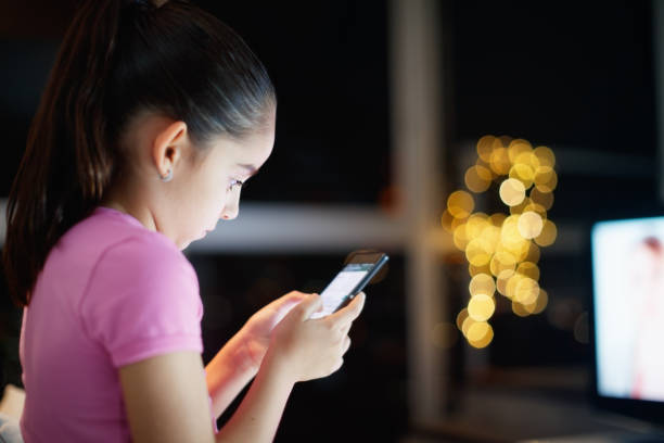 Children & Technology: What You Need To Know About Mobile Phones For Kids