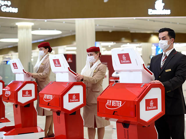 Dubai: Emirates mobile check-in machines