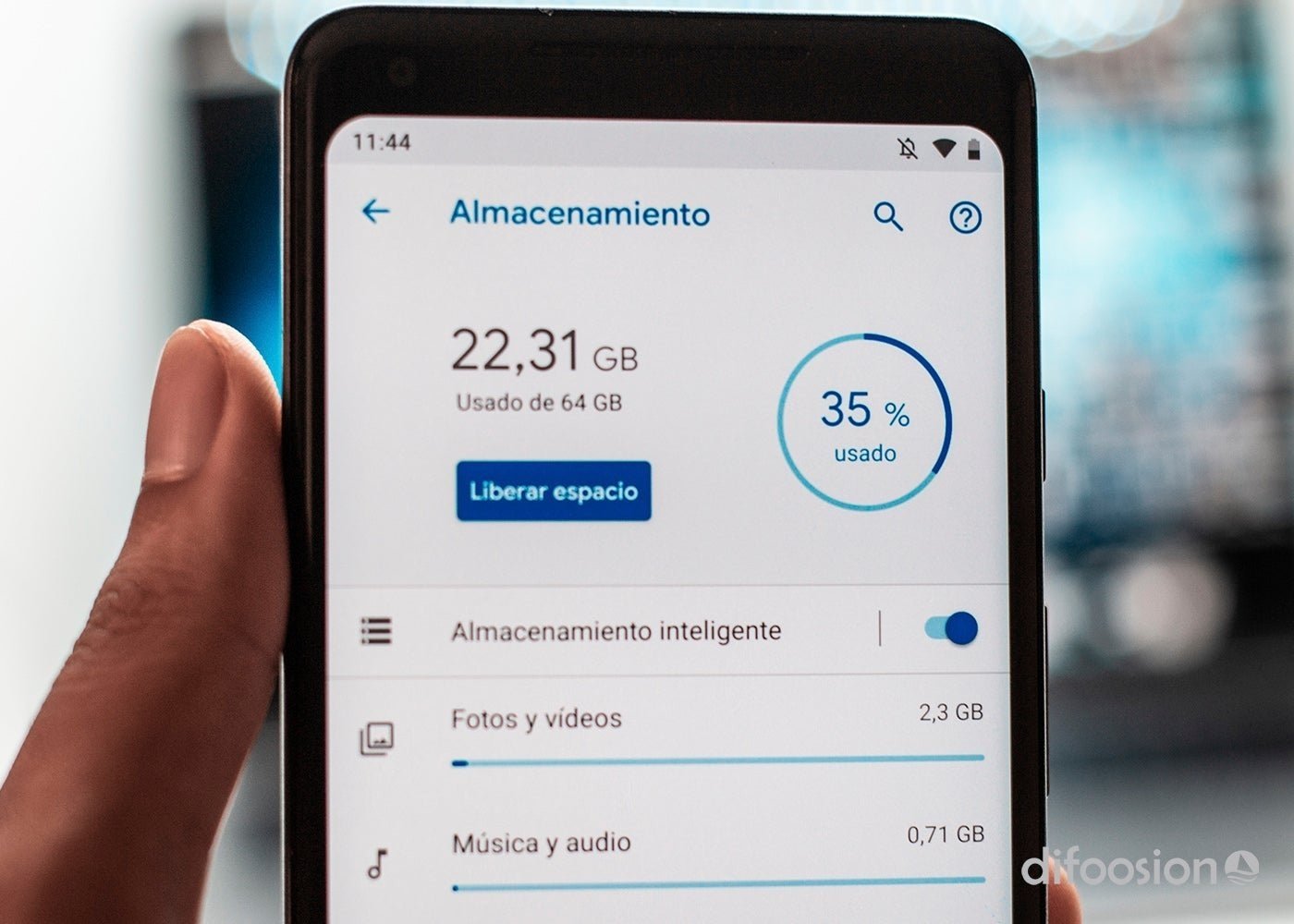3 reliable tricks to free up storage space on your Android phone