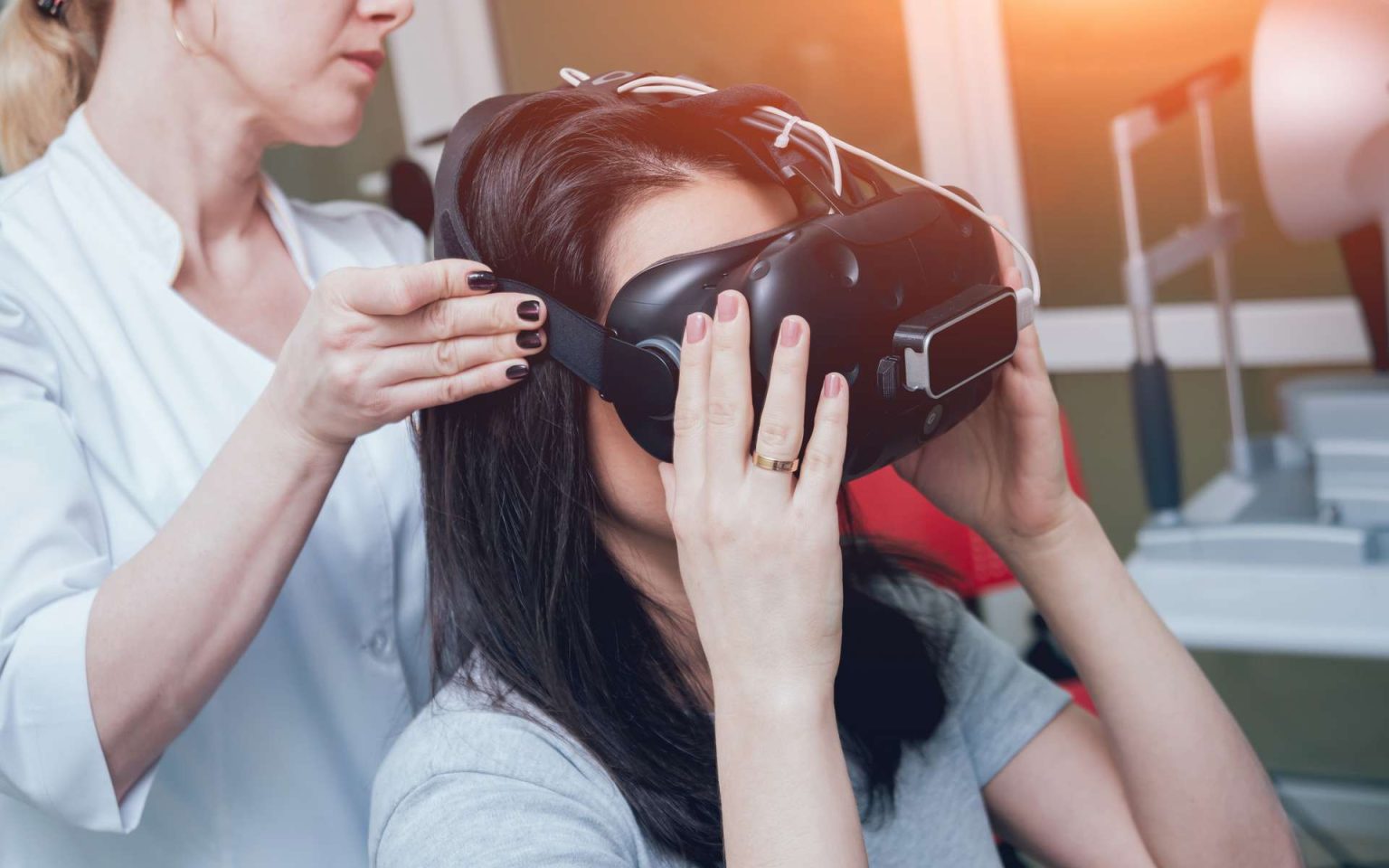 How Can Virtual Reality Improve Patient Treatment